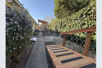 2580 Fir St, North Bend, OR 97459 - Photo 30