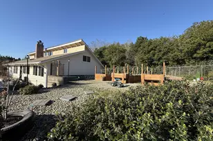 2580 Fir St, North Bend, OR 97459 - Photo 36
