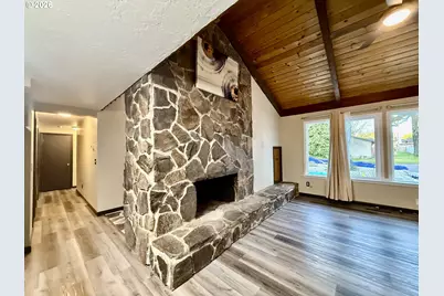 2580 Fir St, North Bend, OR 97459 - Photo 6
