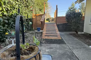 2580 Fir St, North Bend, OR 97459 - Photo 30
