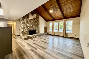 2580 Fir St, North Bend, OR 97459 - Photo 6
