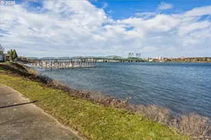 103 N Hayden Bay Dr, Portland, OR 97217 - Photo 30