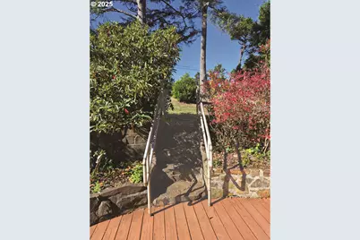 2225 NW Oceanview Dr, Newport, OR 97365 - Photo 10