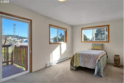 2225 NW Oceanview Dr, Newport, OR 97365 - Photo 26