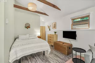 3286 NE Holman St, Portland, OR 97211 - Photo 24