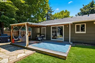 11555 SW 11th St, Beaverton, OR 97005 - Photo 30