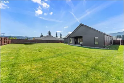 106 W McDowell Ct, Yacolt, WA 98675 - Photo 40