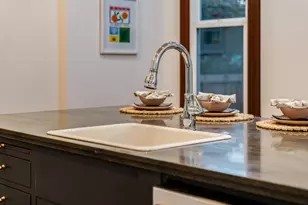 15 S Gibbs St, Portland, OR 97239 - Photo 20