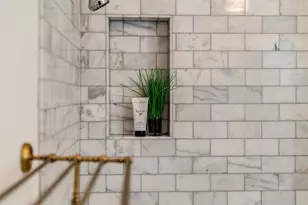 15 S Gibbs St, Portland, OR 97239 - Photo 32