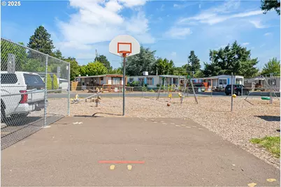 8951 SE Fuller Rd #7, Happy Valley, OR 97086 - Photo 26