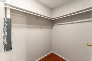 8951 SE Fuller Rd, Happy Valley, OR 97086 - Photo 12