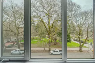 300 W 8th St, Vancouver, WA 98660 - Photo 34