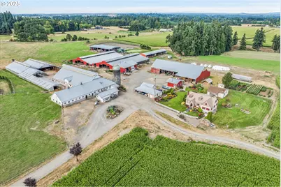 21303 S Central Point Rd, Oregon City, OR 97045 - Photo 4