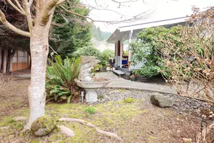 221 Lakeland Dr, Lakeside, OR 97449 - Photo 36