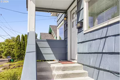 6204 NE 8th Ave, Portland, OR 97211 - Photo 2