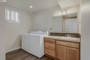 6204 NE 8th Ave, Portland, OR 97211 - Photo 26