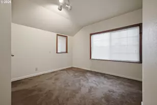 6118 NE 16th Ave, Portland, OR 97211 - Photo 12