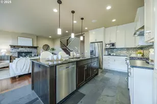 1930 Sterling Park Pl, Eugene, OR 97408 - Photo 18