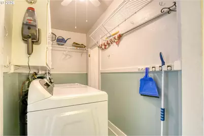 114 SE 7th St, Pendleton, OR 97801 - Photo 26