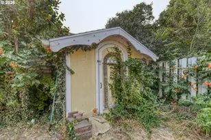 114 SE 7th St, Pendleton, OR 97801 - Photo 36