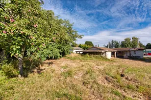 97907 Lively Ln, Brookings, OR 97415 - Photo 12