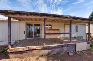97907 Lively Ln, Brookings, OR 97415 - Photo 10