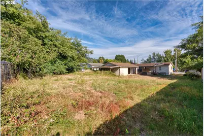 97907 Lively Ln, Brookings, OR 97415 - Photo 14