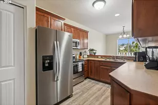 2633 Juniper St, Forest Grove, OR 97116 - Photo 8