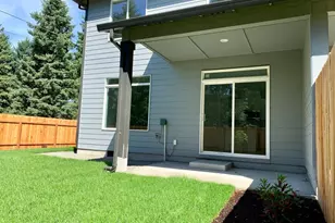 10703 NE 70th St, Vancouver, WA 98662 - Photo 6