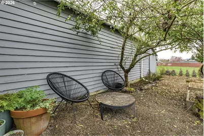 715 S 8th Ave, Cornelius, OR 97113 - Photo 32