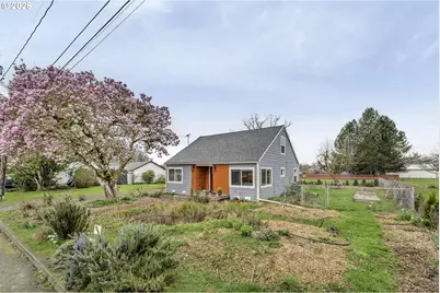 715 S 8th Ave, Cornelius, OR 97113 - Photo 2