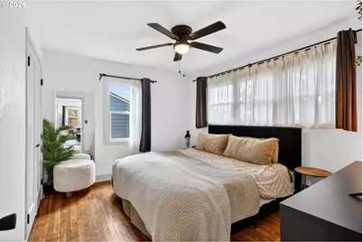 2410 SE 141st Ave, Portland, OR 97233 - Photo 12