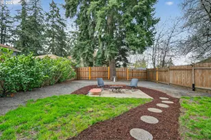 2410 SE 141st Ave, Portland, OR 97233 - Photo 18