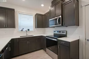 2013 Strong Rd SE, Salem, OR 97302 - Photo 6