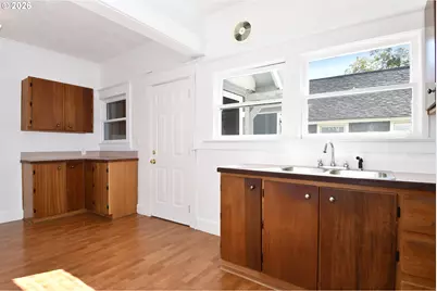 5140 SE 66th Ave, Portland, OR 97206 - Photo 18