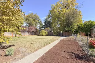 5140 SE 66th Ave, Portland, OR 97206 - Photo 30
