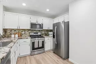 6473 NW Shelsam Terrace, Portland, OR 97229 - Photo 12