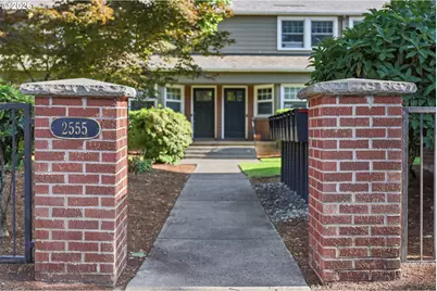2555 NW Savier St #10, Portland, OR 97210 - Photo 1