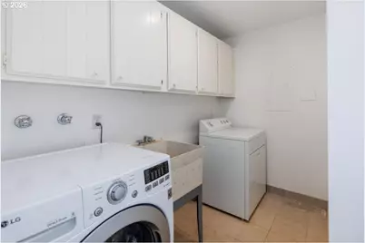 448 N Hayden Bay Dr, Portland, OR 97217 - Photo 22