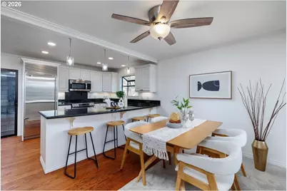 448 N Hayden Bay Dr, Portland, OR 97217 - Photo 10