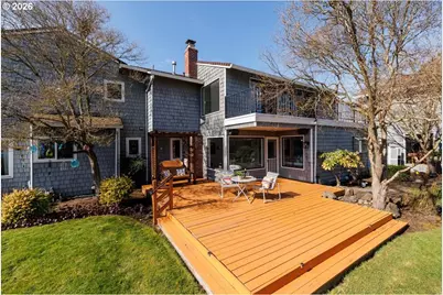 448 N Hayden Bay Dr, Portland, OR 97217 - Photo 36