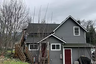 133 NW Alder St, Mill City, OR 97360 - Photo 6