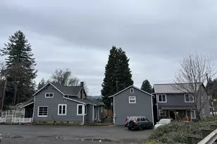 133 NW Alder St, Mill City, OR 97360 - Photo 8