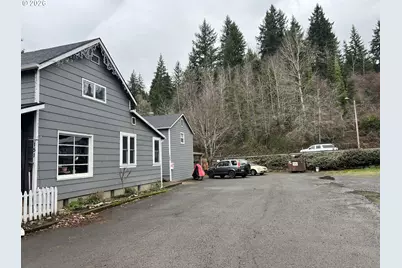 133 NW Alder St, Mill City, OR 97360 - Photo 2