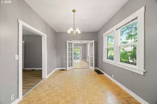 6424 NE Hassalo St, Portland, OR 97213 - Photo 8