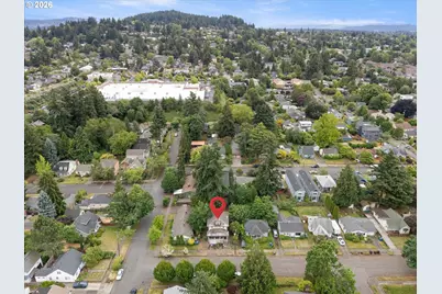 6424 NE Hassalo St, Portland, OR 97213 - Photo 32