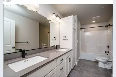 302 N Bridgeton Rd, Portland, OR 97217 - Photo 10