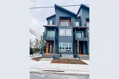 302 N Bridgeton Rd, Portland, OR 97217 - Photo 2