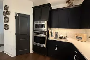 714 SE 47th Ave, Hillsboro, OR 97129 - Photo 8