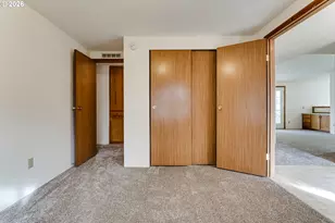 85653 Bradbury Ln, Eugene, OR 97405 - Photo 24